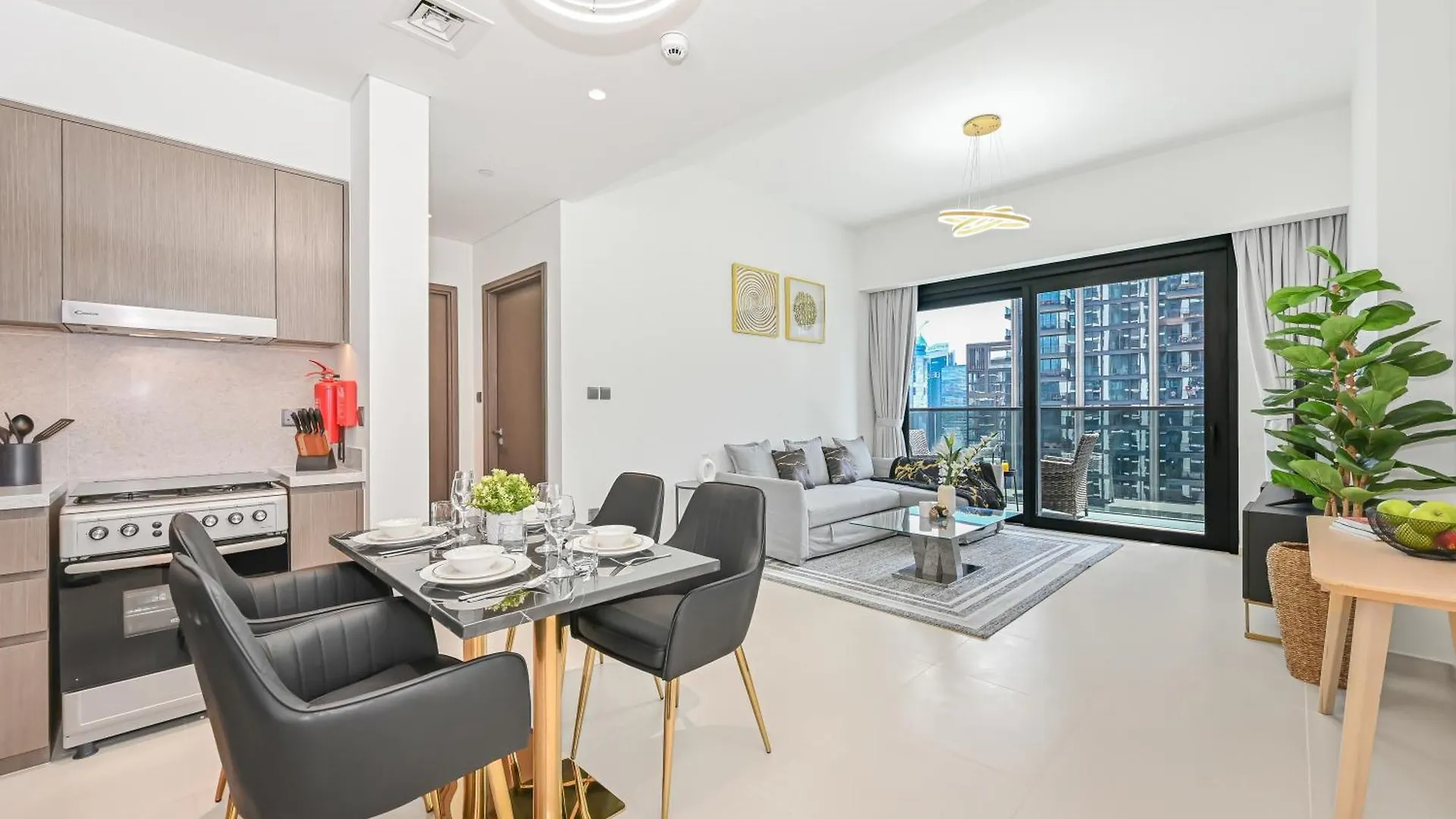 Majestic Actone 1Br Dowtown Dubai Apartment